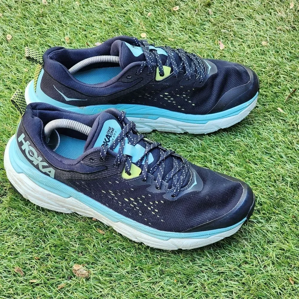 HOKA CHALLENGER ATR 6 - Womens Sneakers - SIZE 10.5B